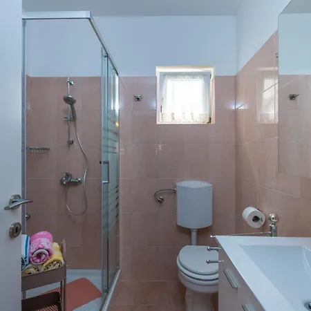 29 Appartamento Rovigno
